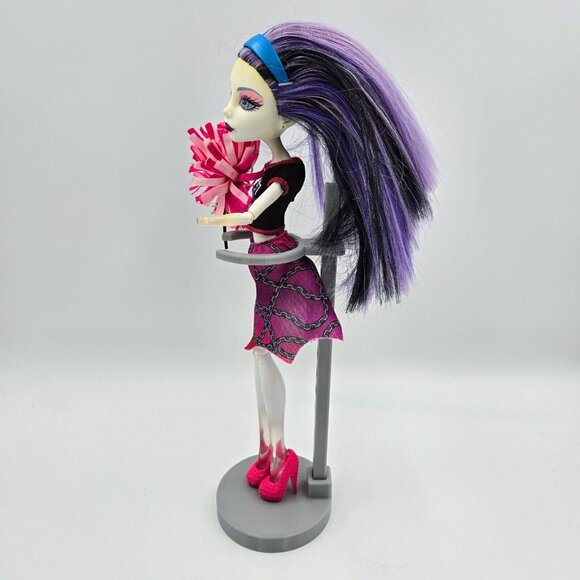 Monster High Ghoul Spirit Spectra Vondergeist Doll Mattel 2010 Read - Picture 7 of 16
